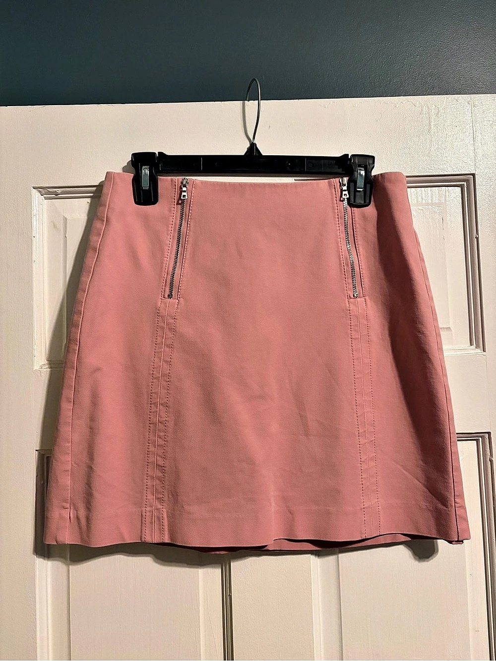 Loft Pink Mini Skirt Size 4